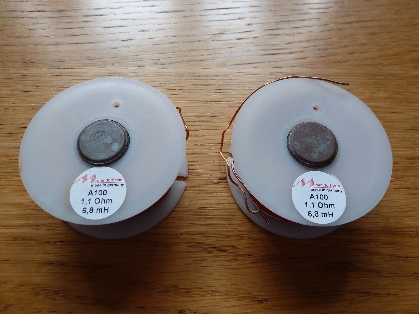 For sale Jantzen Capacitors and Mundorf Inductors / resistors For sale.